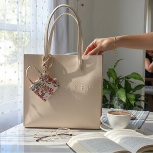 Ted Baker London Cream Tote with Floral Charm NWT (No rips, stains, or flaws)